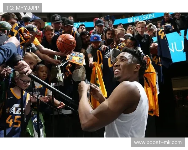 理查德森得分能力惊人，成球队新核心引领胜利新篇章