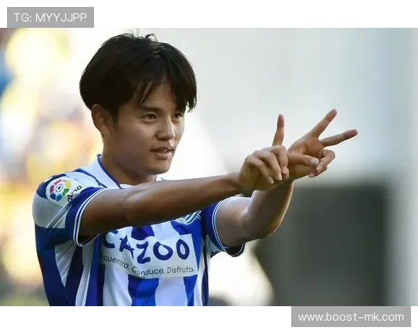 久保建英适应新帅战术体系，中场核心位置展现关键作用