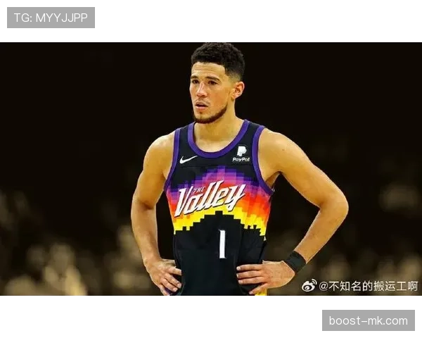 德文·布克挡拆拉开空间，较上季提升关键回合效率